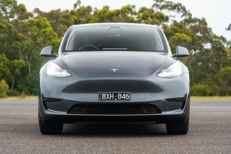 New Tesla update cracks down on Autopilot misuse