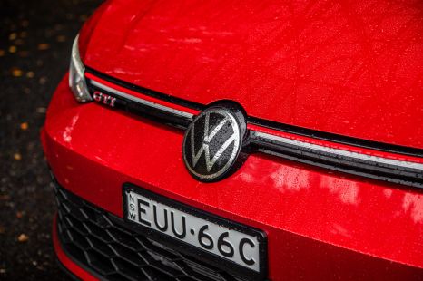 Volkswagen design chief dumped for Bentley man