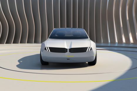 BMW grilles could get even bigger