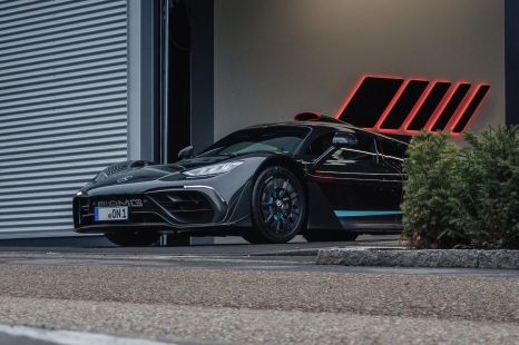 Mercedes-AMG delivers first One hypercar