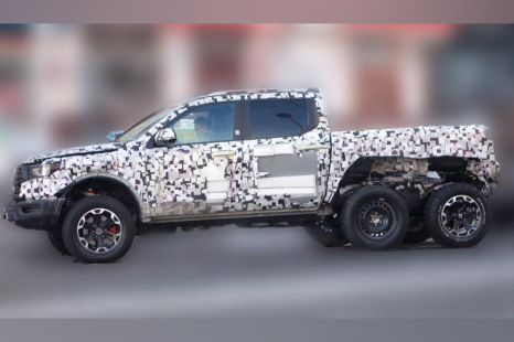 2023 GWM Shanhai Cannon 6x6 spied
