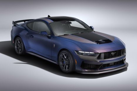 2024 Ford Mustang Dark Horse interior revealed