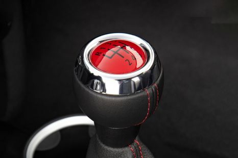 Mini manuals axed: Will they ever return in Australia?