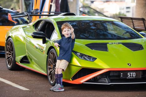 Perth supercar owners team up to offer sick kids a special ride