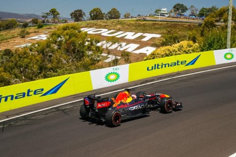 Red Bull F1 car tackles Bathurst, but McLaren lap record stands