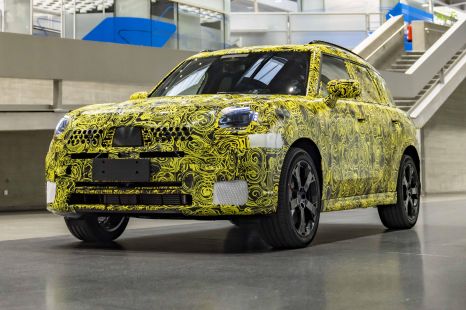 Mini Countryman to become German citizen in move to BMW plant