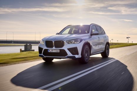 BMW details hydrogen plans... if it doesn't pull the plug