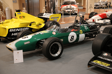 Ultra-rare race car dumped by thieves after they struggle with manual transmission