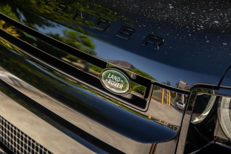 Losses shrink at JLR in full fiscal year results