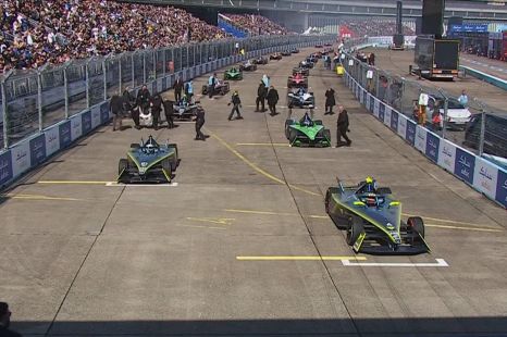 Climate protestors accidentally invade electric car race instead of Formula 1