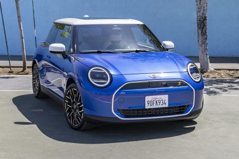 Mini shows off next-gen electric car's retro-futuristic cabin