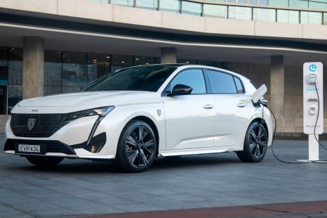 2023 Peugeot 308 GT Sport PHEV review