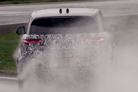 Range Rover Sport SV: Reveal date set for X5 M rival
