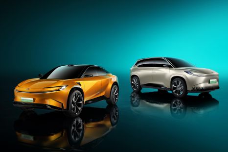 Toyota previews electric people mover, SUV coupe for China