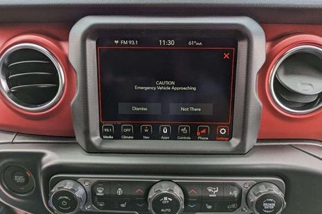 New Stellantis feature can warn of nearby emergency vehicles