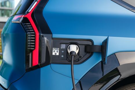 Victoria to almost triple the number of public electric car chargers