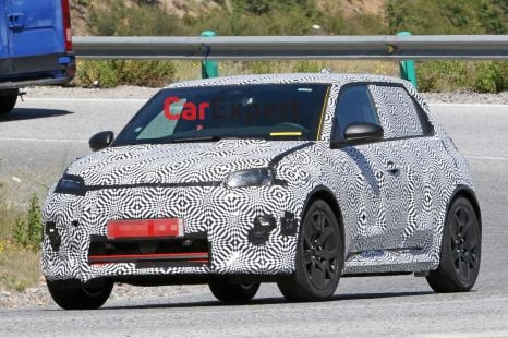 Renault's retro electric car won't lose its concept styling