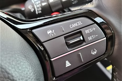 Is it legal for L platers to use cruise control?