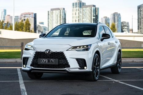 Lexus kills more petrol-only models in Australia