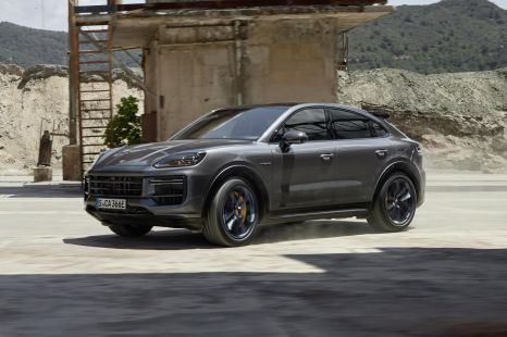 The most powerful Porsche Cayenne ever is a hybrid