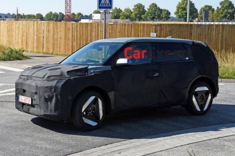 Kia's new Seltos-sized EV4 electric SUV breaks cover