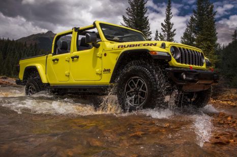 Jeep Gladiator 4xe PHEV cancelled, ute to stick with V6 and V8 engines