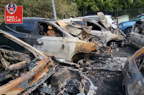 Electric car battery sparks Sydney Airport carpark blaze