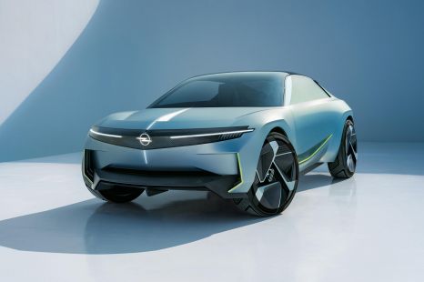 The last Holden Commodore is being reborn as an electric SUV - report