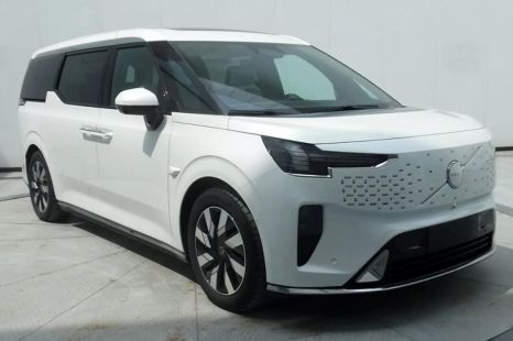 Meet the first-ever Volvo people mover – before it's officially revealed