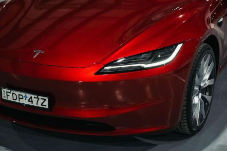 The Tesla Model 3 Performance is coming back