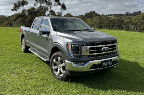 I spent a month driving a huge American pickup truck... and I loved it!