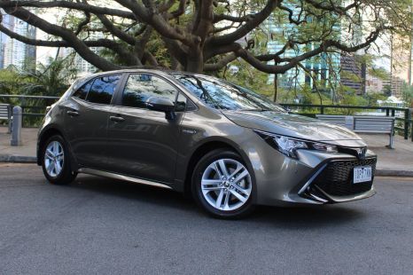 How you should photograph your car when you're selling it