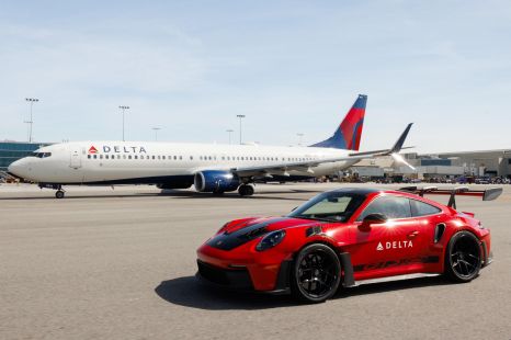 Delta's new Porsche 911 GT3 RS could solve airline delays