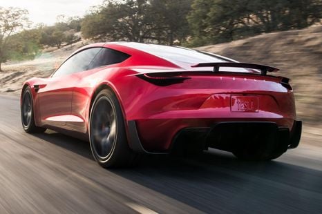 Elon Musk: Tesla Roadster will be the last ‘drivable’ Tesla