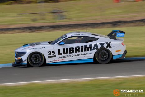 Ford Mustang GT4: Racing Pony beats new road car to Australia
