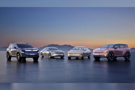 Nissan reveals sedan, SUV concepts with plug-in hybrid, electric power