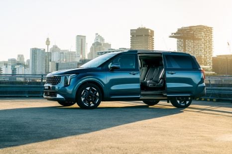 2025 Kia Carnival review