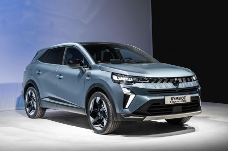 2025 Renault Symbioz revealed as hybrid Nissan Qashqai rival