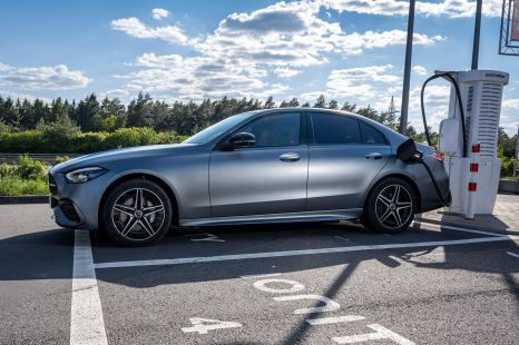 Mercedes-Benz Australia isn't giving up on unloved PHEV tech after all