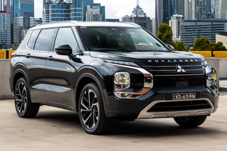 2024 Mitsubishi Outlander PHEV Exceed Tourer review