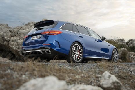 Mercedes-Benz says once-popular family car is a niche too far in Australia