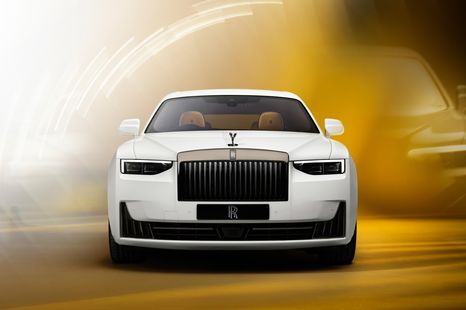 Rolls-Royce abandons plan to go EV only, will continue making V12 engines