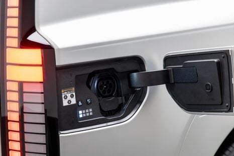 Hyundai: Safer, denser, and more cost-effective batteries are coming