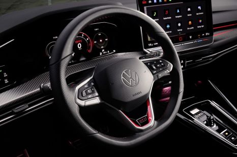 Volkswagen calls haptic controls a “mistake” as it embraces buttons again