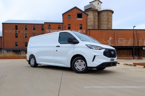 2025 Ford Transit Custom Trend LWB review