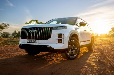 2025 Jaecoo J7 SHS Summit review: Long range test