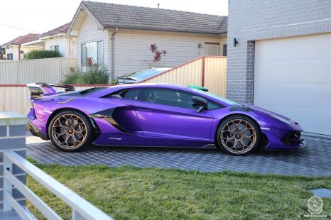 Lamborghinis, McLaren seized in NSW counterfeiting ring bust