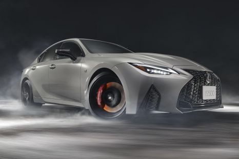 Lexus IS500 Climax Edition: V8 sedan bids farewell on a high