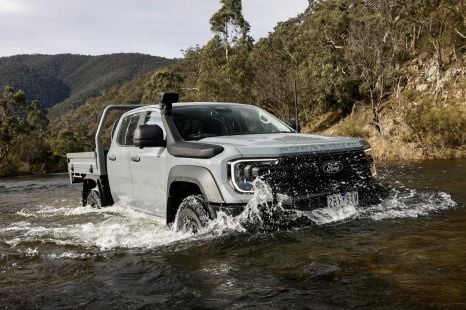 Watch the Ford Ranger Super Duty's wading capability get pushed to the limit