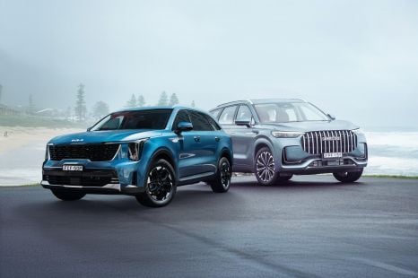 Jaecoo J8 Ridge AWD vs Kia Sorento Sport: Spec battle